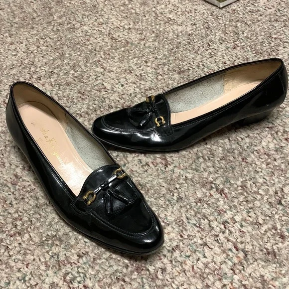 Ferragamo tassel best sale loafers